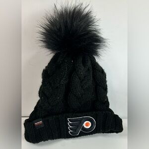 Philadelphia Flyers Black Pom Knit Hat Cap 🌟